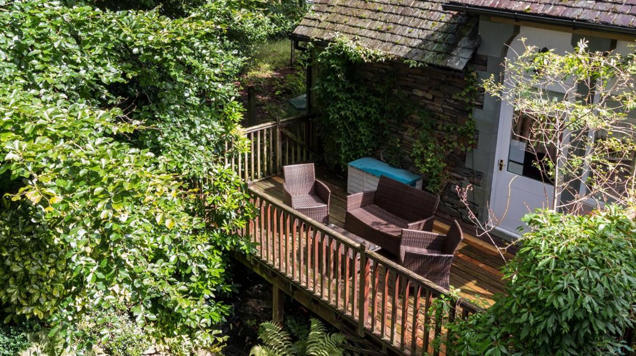 The Old Vicarage Bed & Breakfast Ембълсайд Екстериор снимка